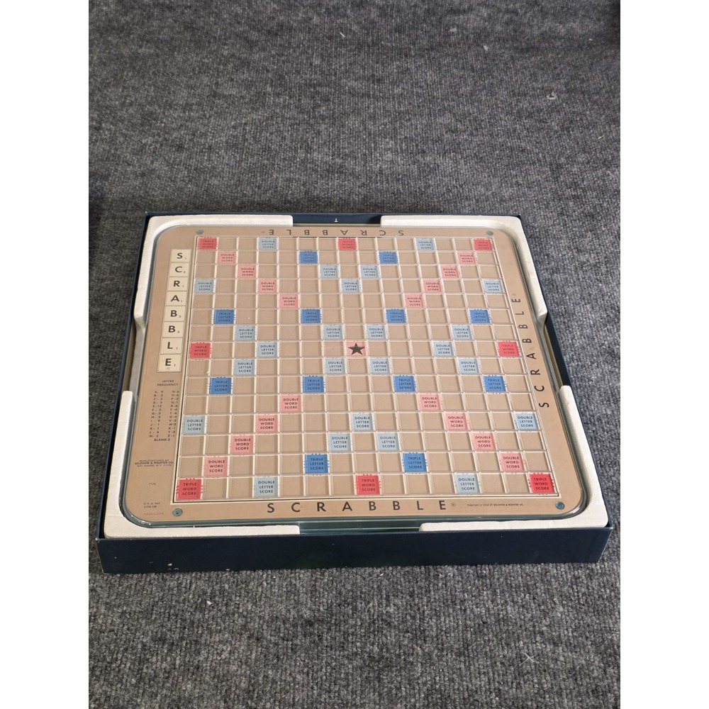 Scrabble Deluxe Edition Turntable Vintage 1977 Complete - Picture 2 of 16